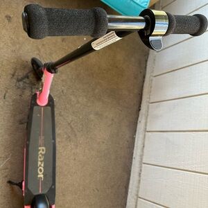 Razor Black and Pink Kick Scooter